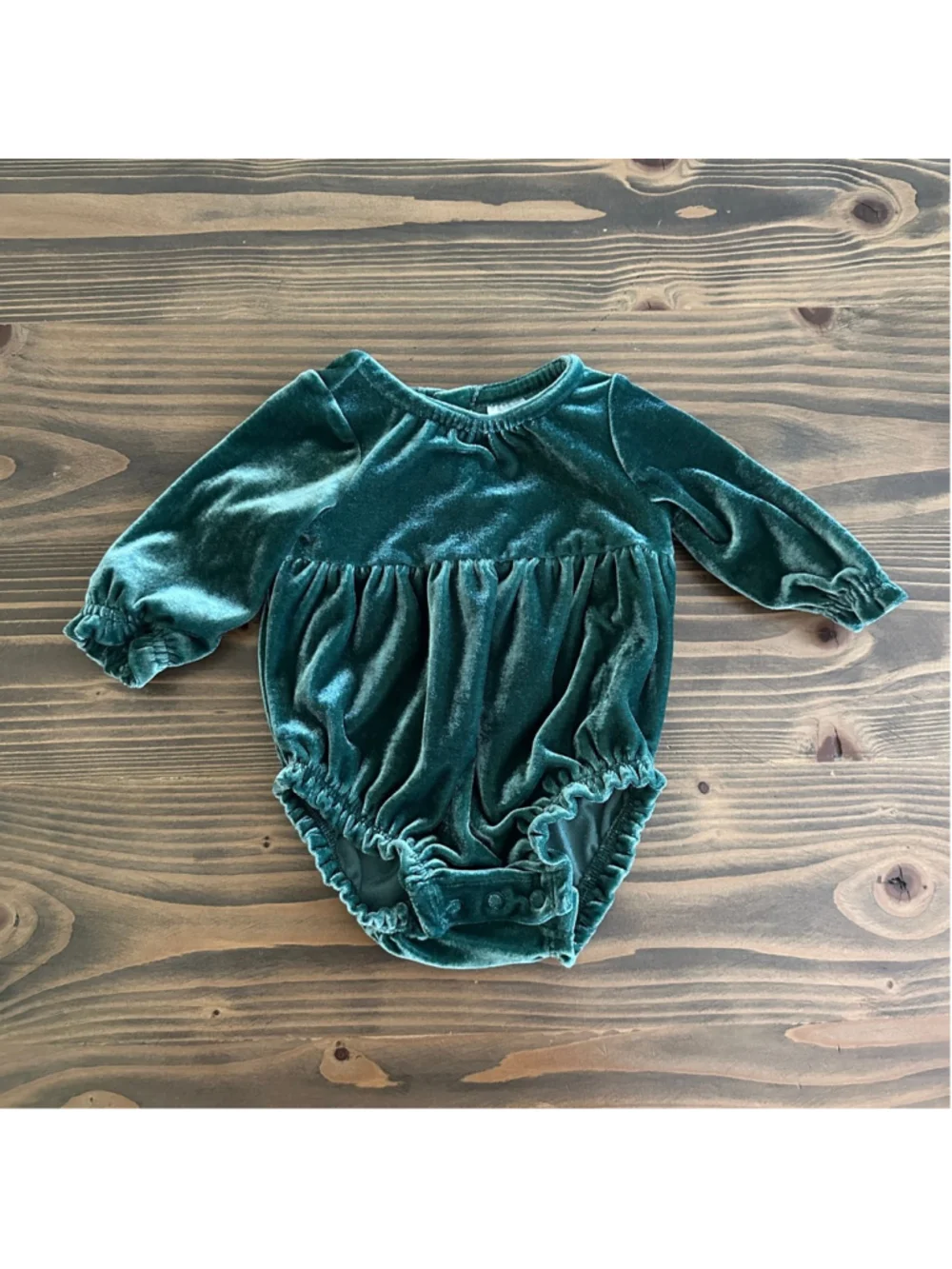 Carter’s Green Velvet Bodysuit Newborn Long Sleeve Bubble Romper